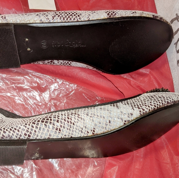 Fibi & Clo - Picture 10 of 10